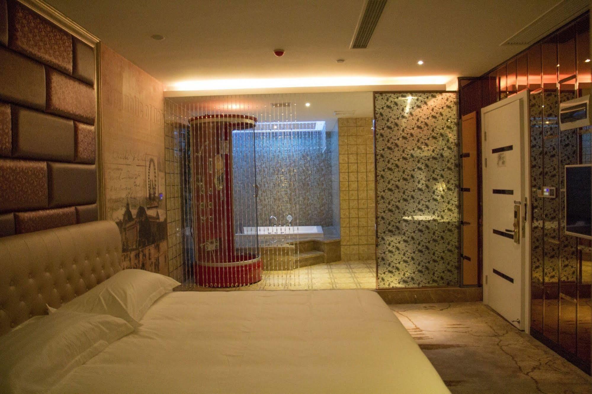 Yes Hotel Шанхай Екстериор снимка